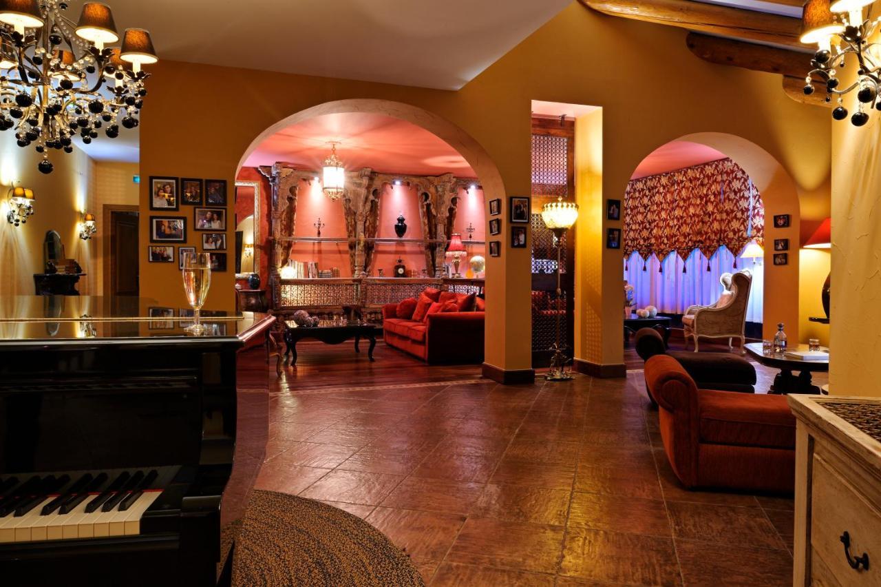Hotel Demeure Loredana Saint-Florent  Exteriör bild