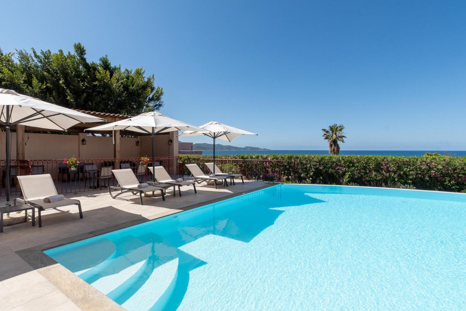 Hotel Demeure Loredana Saint-Florent  Exteriör bild